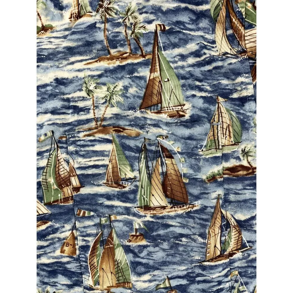 Croft & Barrow Hawaiian Shirt Men's L Nautical Sailboat Watercolors Sailing Blue